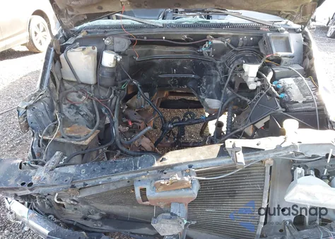 1996 Chevrolet Gmt-400 C1500 z USA, uszkodzony, nr VIN 2GCEC19R0T1199337